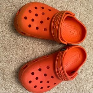 Boys crocs